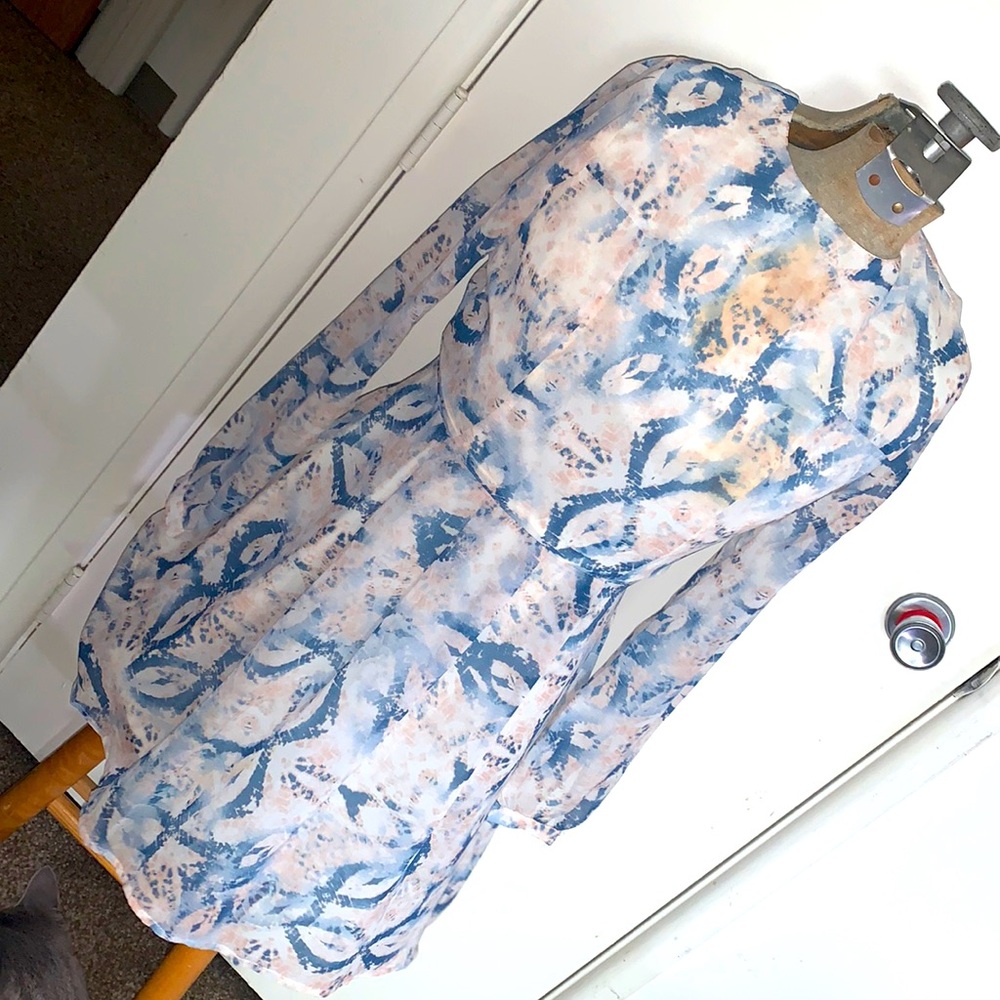 DRA sheer long sleeved dress. Mid length